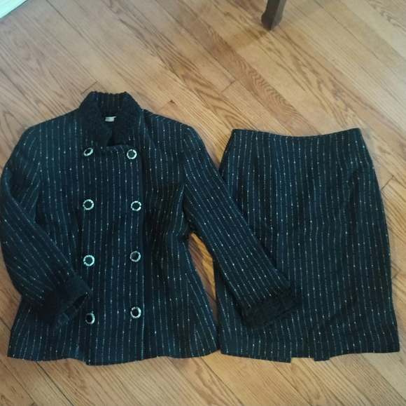 Vintage Barney's NY Wool Suit - Picture 7 of 8